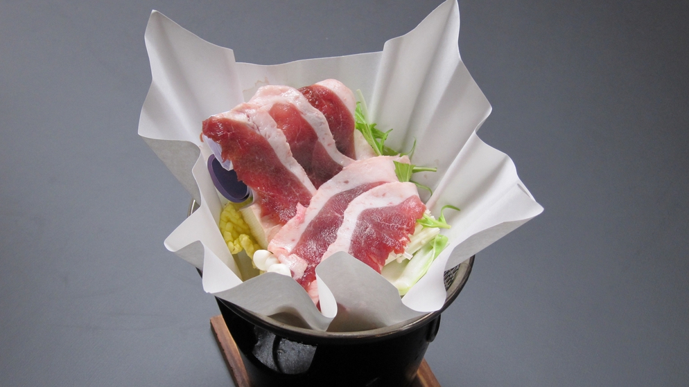 *【倭かも鍋（一人鍋）】名物「倭かも鍋」の奈良ブランド合鴨は、会席料理にもお付けしています