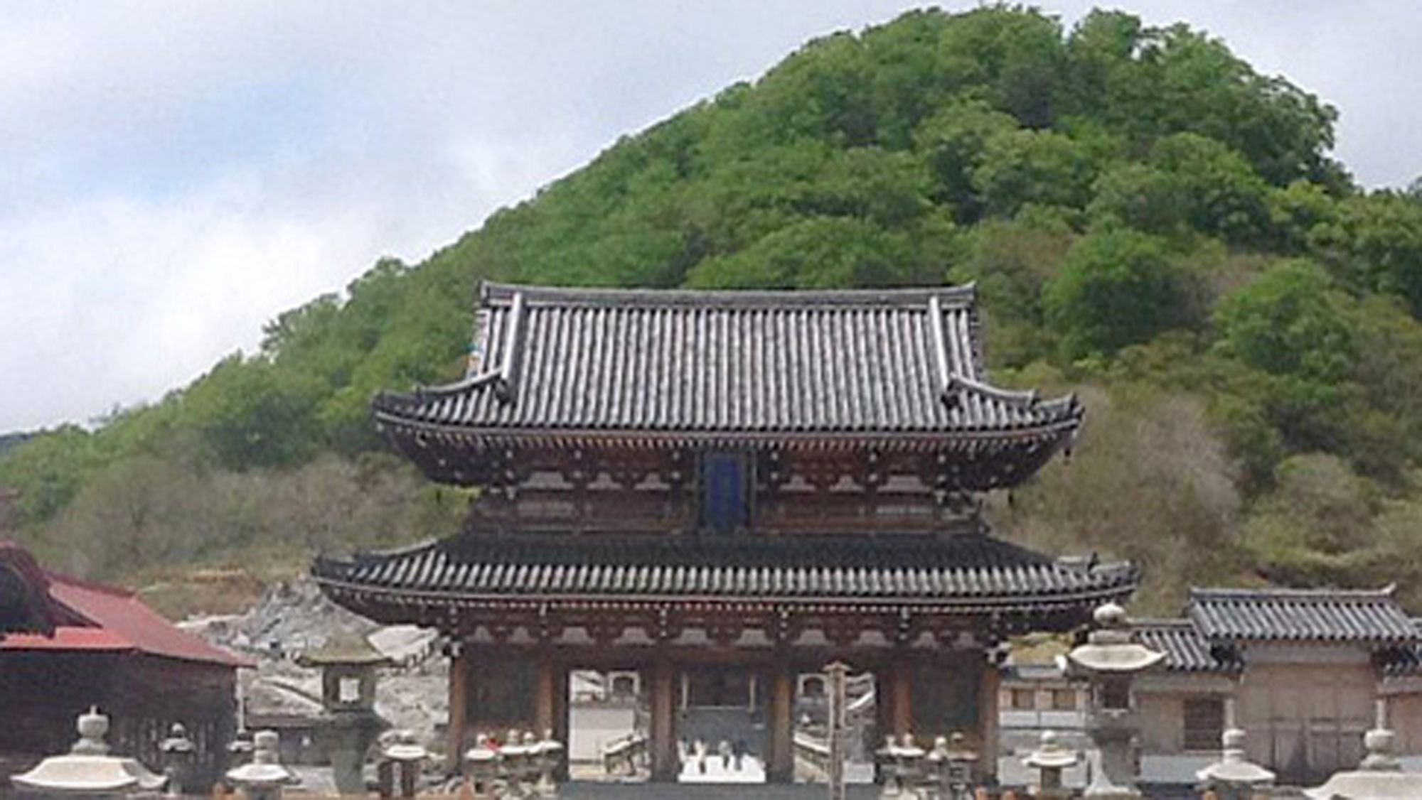 【恐山菩提寺】当館より車で30分！三大霊場の一つに数えられる有名な観光パワースポットです。