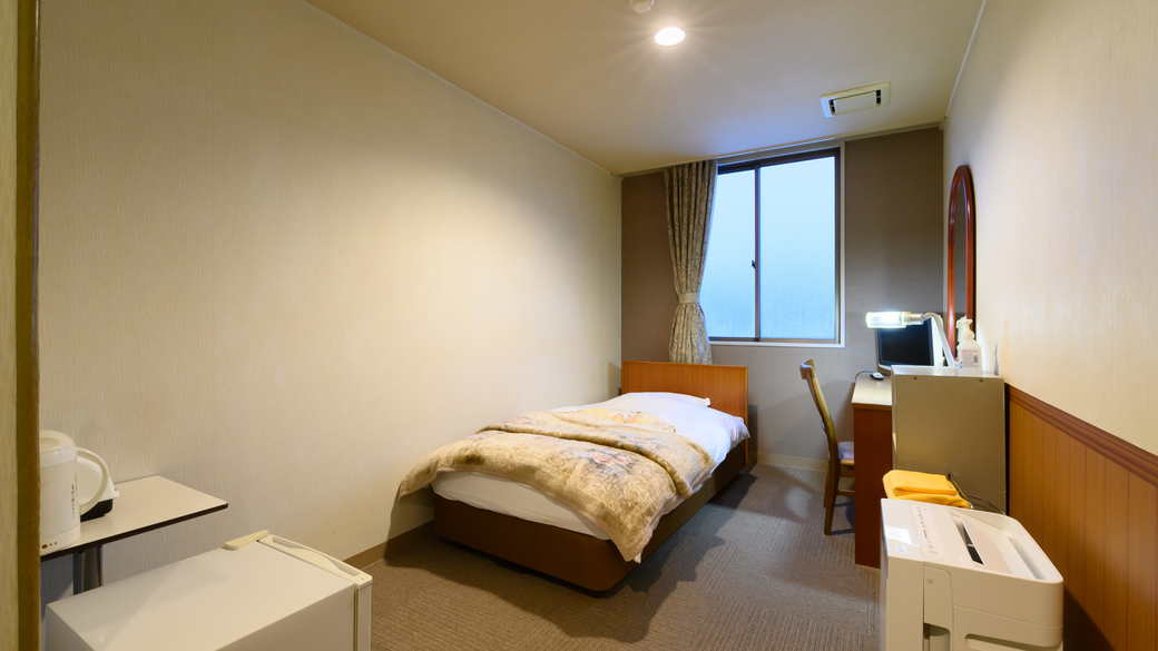 シンク？ルルーム(トイレ付き、ハ？ス共用)