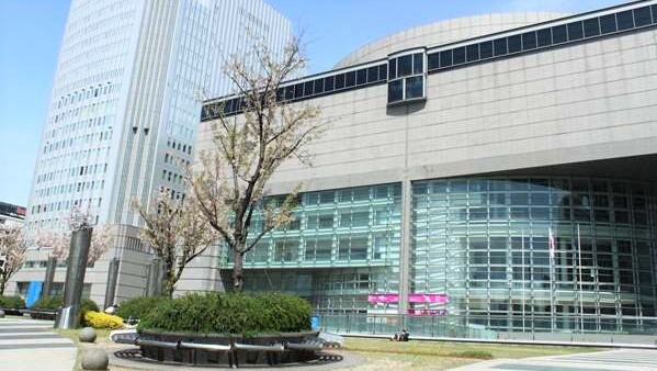 愛知芸術文化センターホテルより徒歩10分