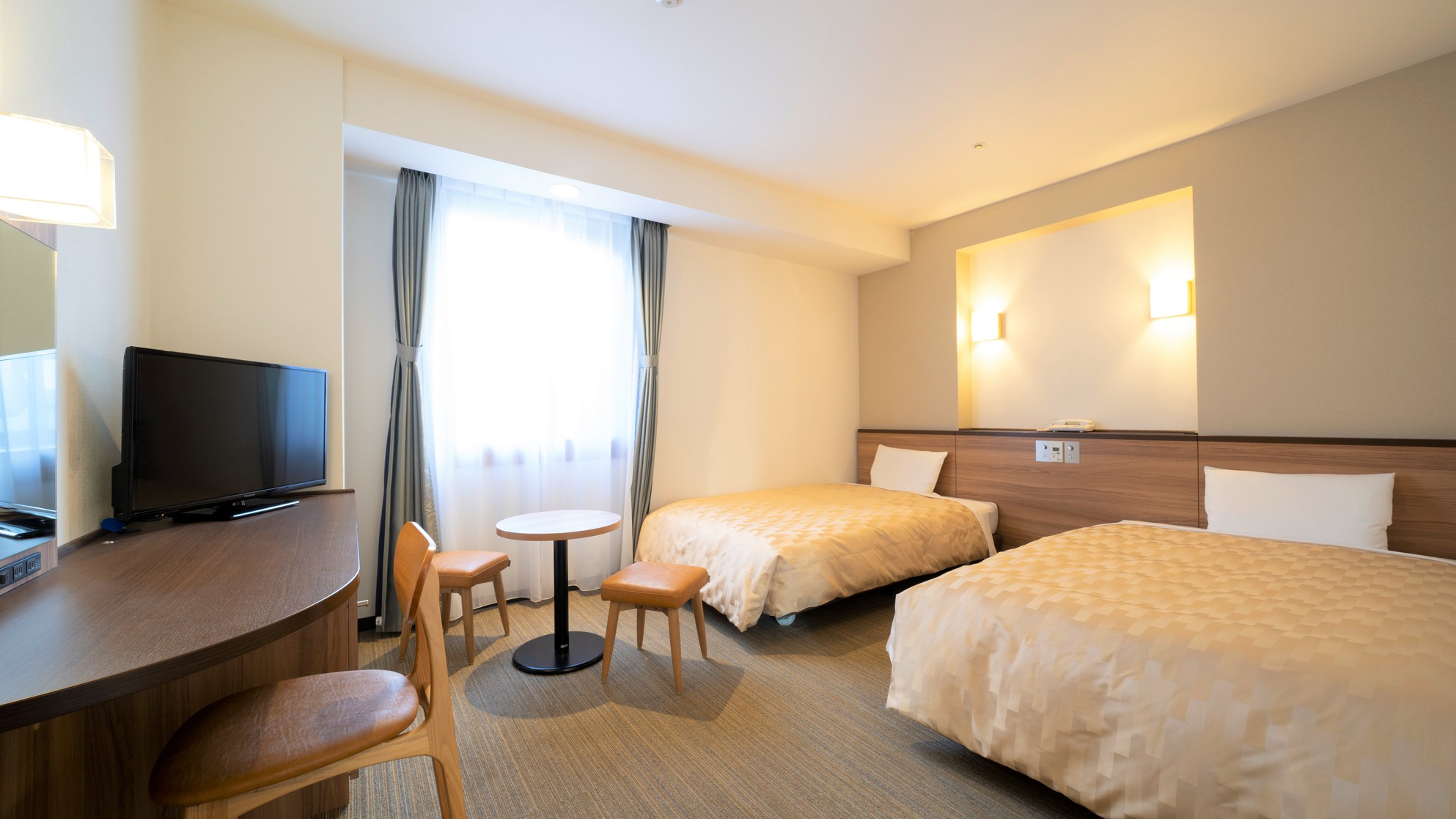 Nagoya Garland Hotel Stop at Nagoya Garland Hotel to discover the wonders of Nagoya. The property features a wide range of facilities to make your stay a pleasant experience. Service-minded staff will welcome and guide yo