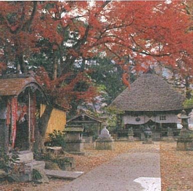 十一面観音がいらっしゃる「智識寺」の紅葉