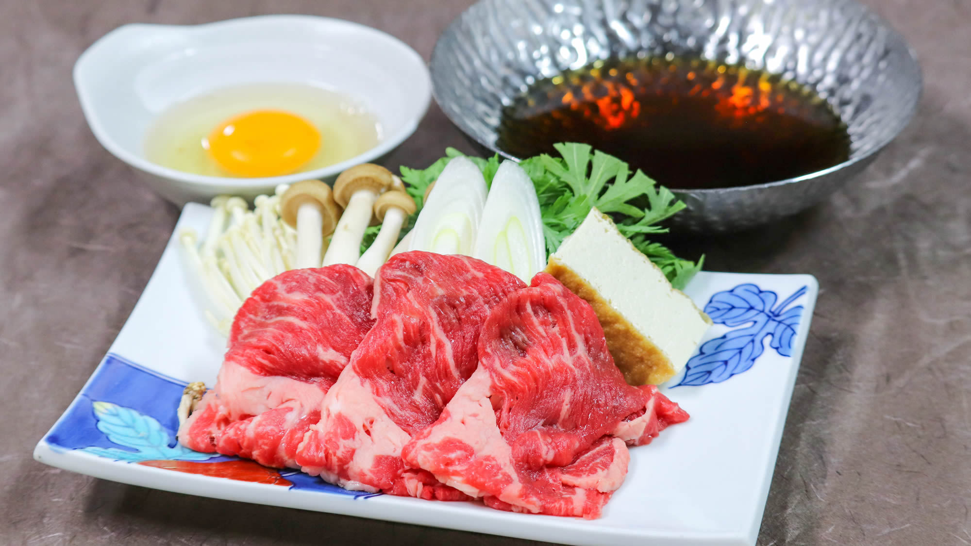 牛すき焼き