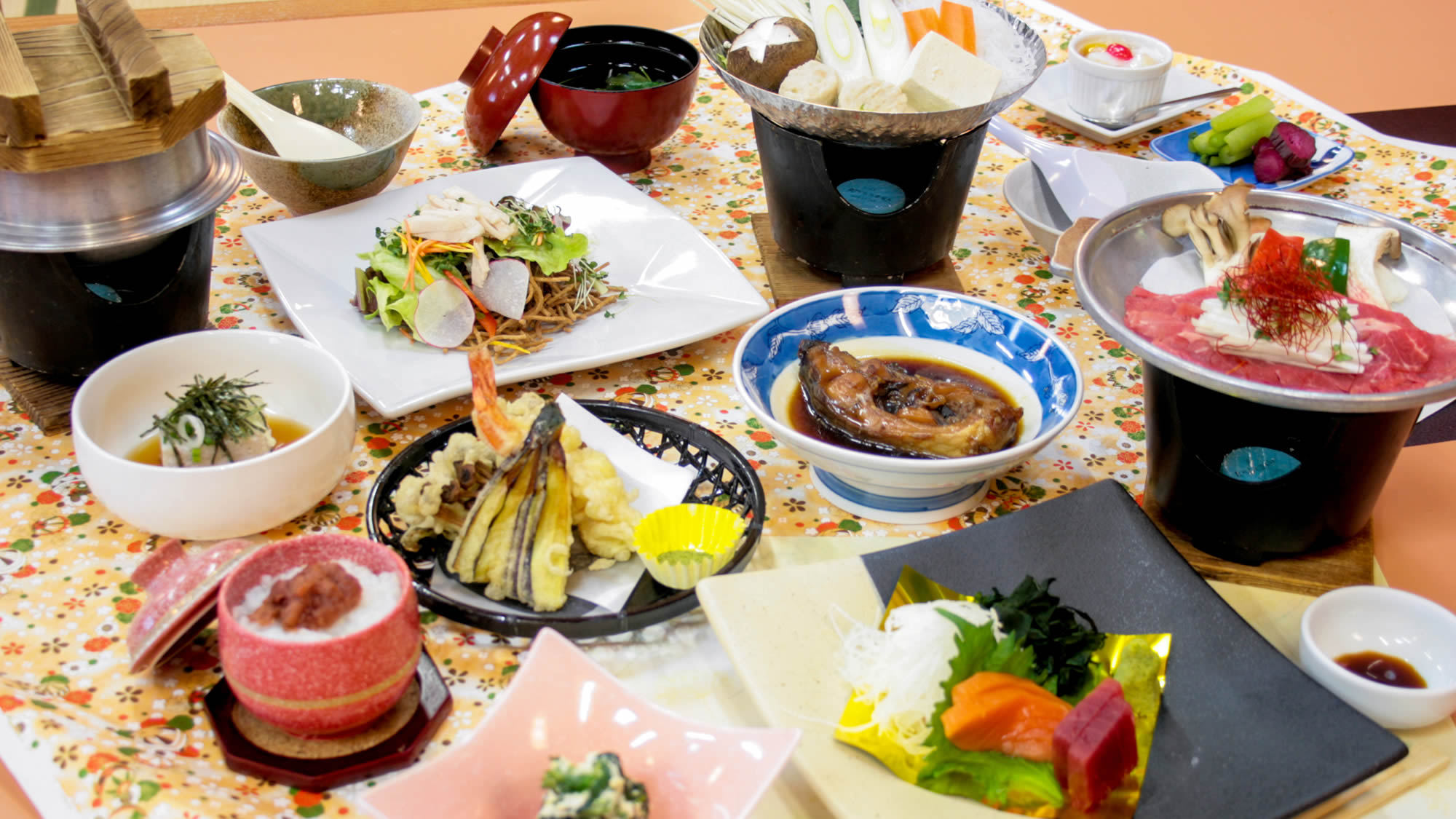 季節の華彩会席