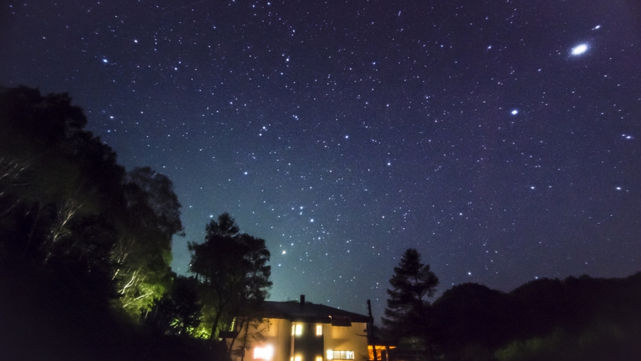 *【施設周辺】都会では味わえない星の輝きに出会えます。