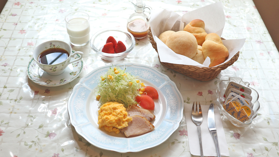 *朝食一例／連泊のときはメニューを変えてご用意いたします。