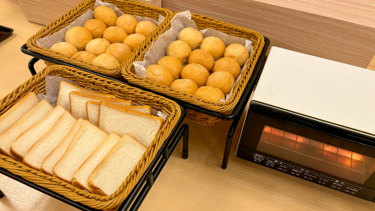 朝食バイキング