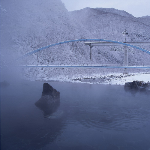 露天風呂殿方「楽四季湯」雪景色