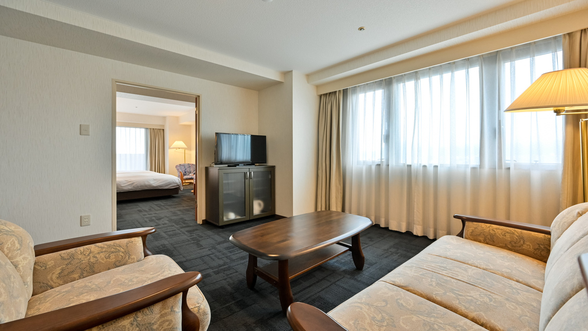 ジュニアスイート