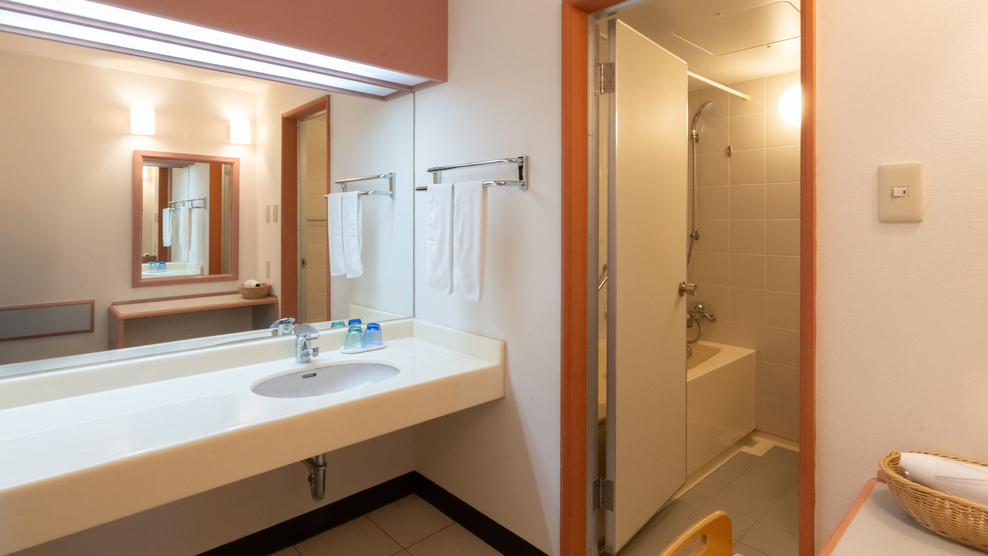 デラックスツイン バスルームイメージ