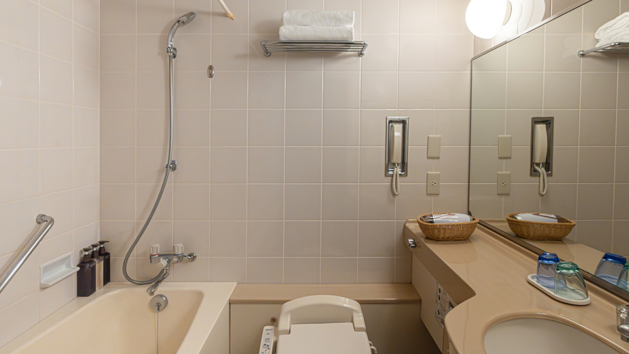 スタンダードツイン / コーナーツイン バスルームイメージ