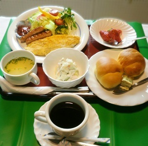 和食・洋食をお選びいただけます！＜洋食朝食の一例＞