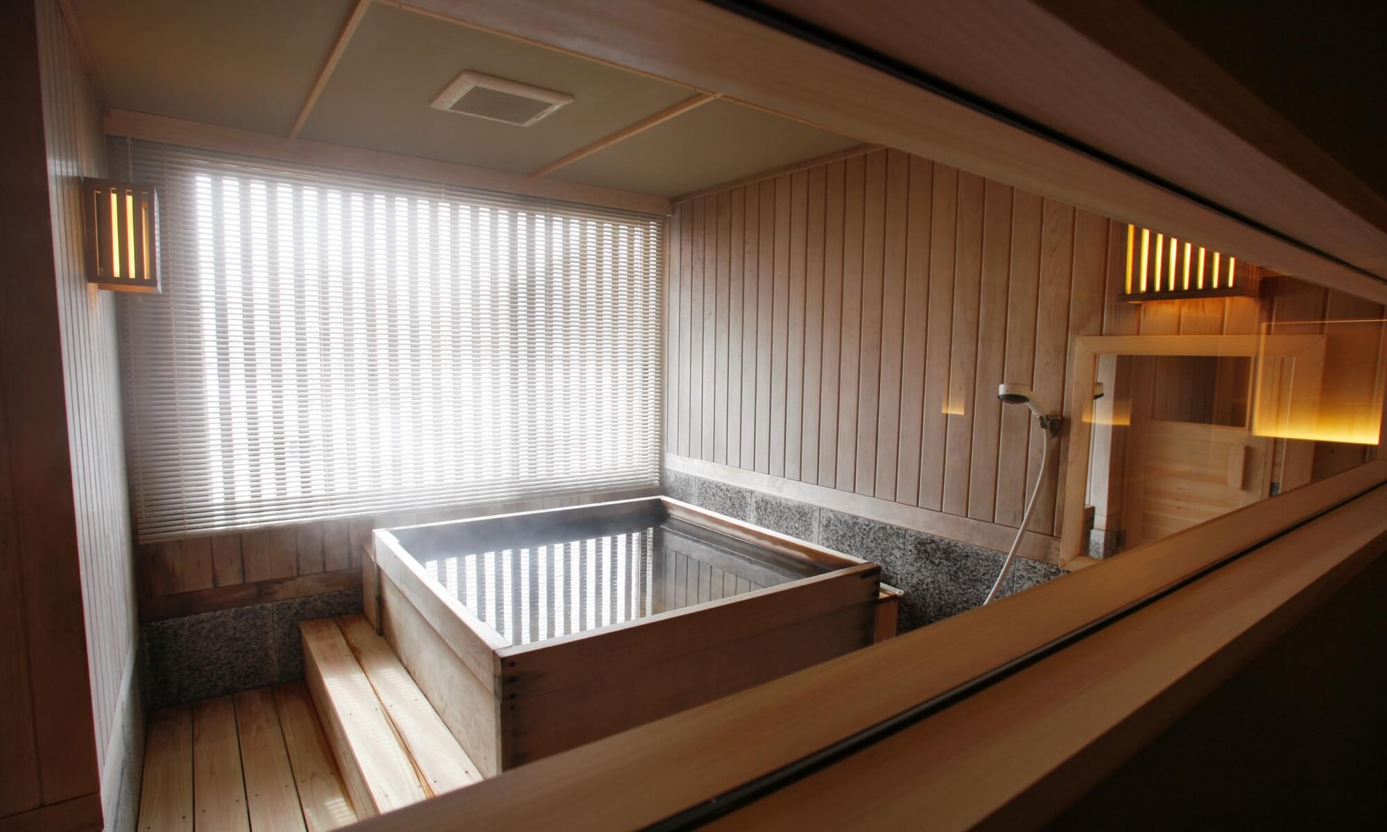 【展望風呂付洋室（60平米）一例】