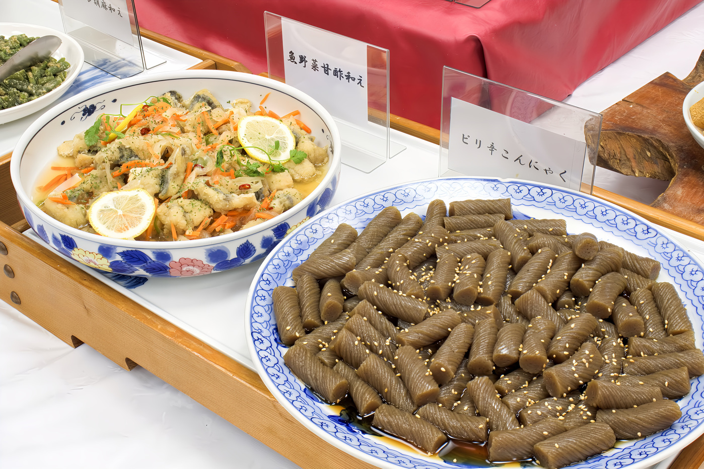 伊豆の味覚を満喫できるバイキング♪