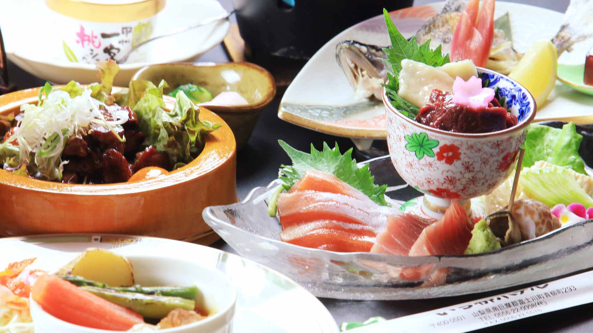【料理】夕食《郷土料理コース》富士川の清流で獲れた魚もご賞味下さい