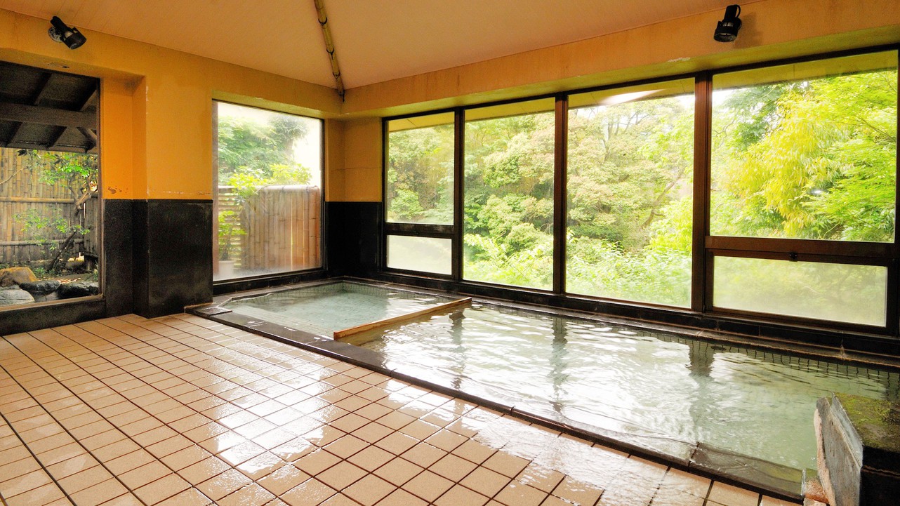 ＜女性用大浴場・たからの湯＞。利用時間は15：00〜翌10：00なので滞在中はいつでも利用可
