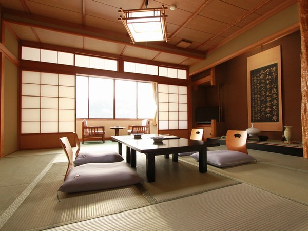 客室「すえひろ」
