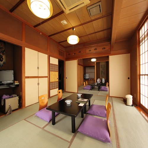 中央館「つき」