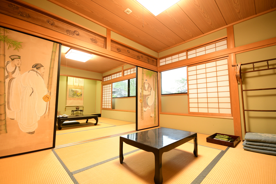 和室12〜16畳（トイレ・エアコン・Wi-Fi）一例