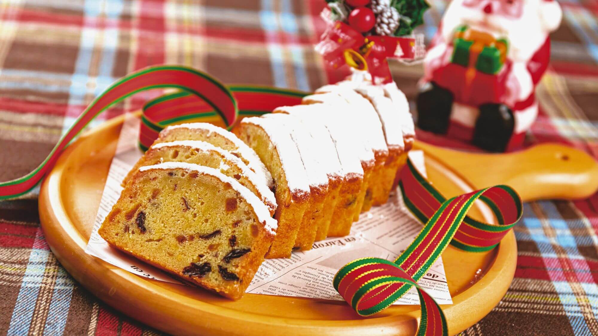 【2025-2026冬バイキング】クリスマスと言えばこれ、シュトーレンパウンドケーキ