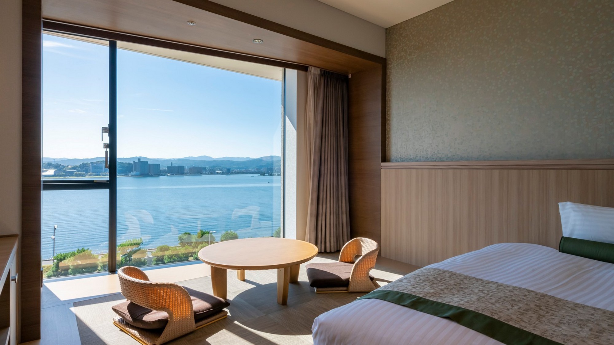 【しんじ湖側〇和洋室】