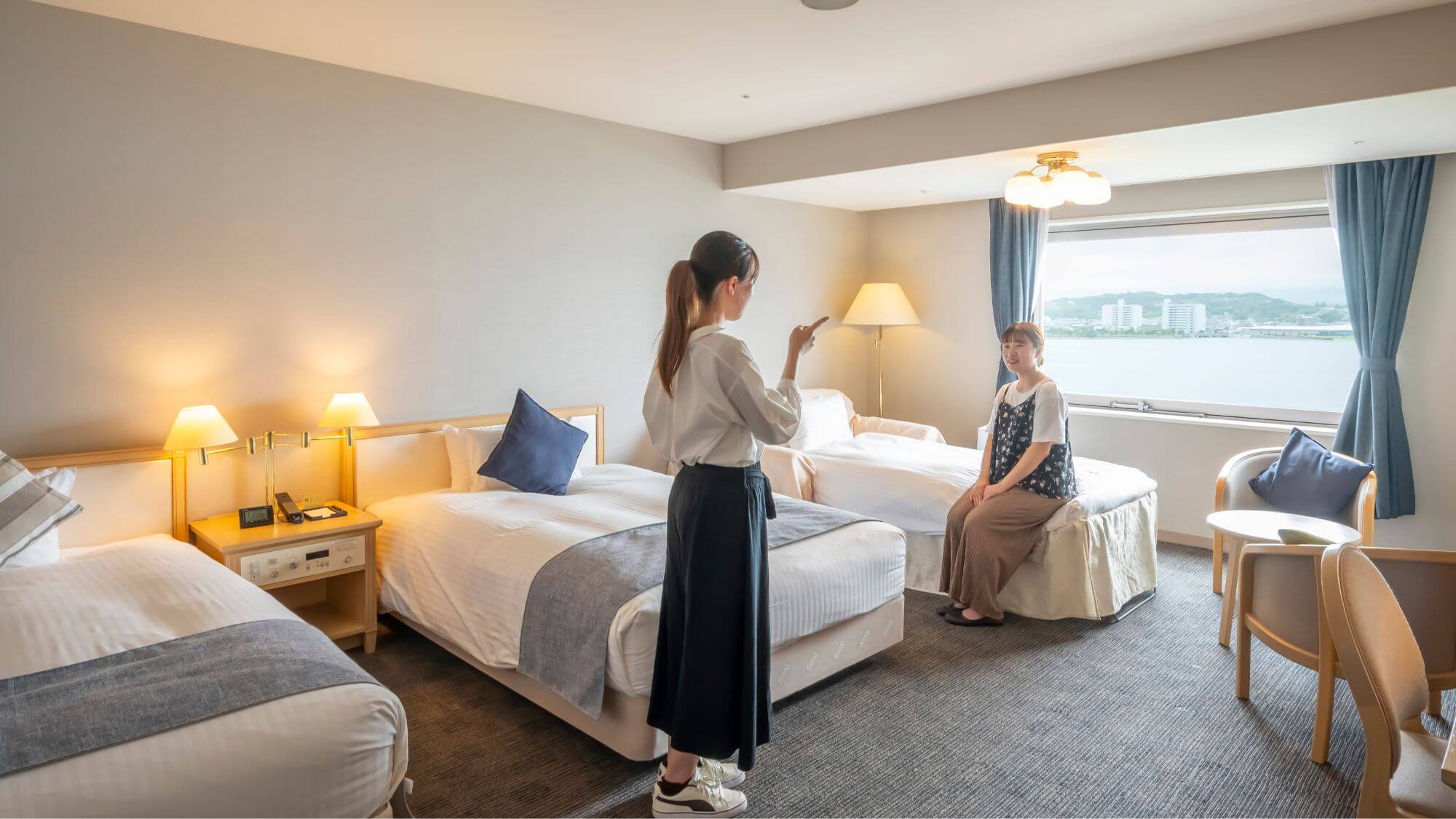 【湖側〇スーペリアトリプル】