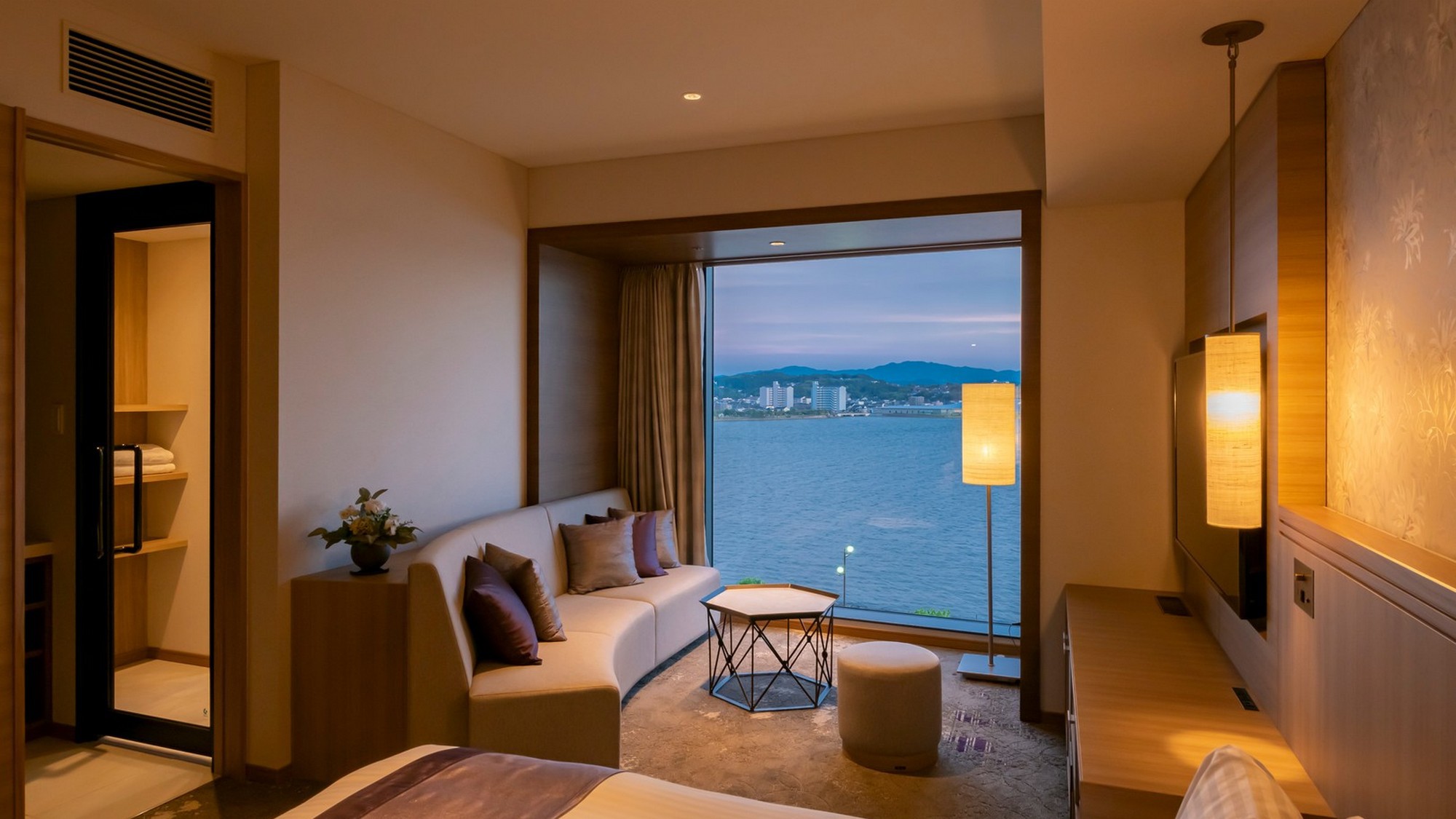 【しんじ湖側〇ラグジュアリーツイン】