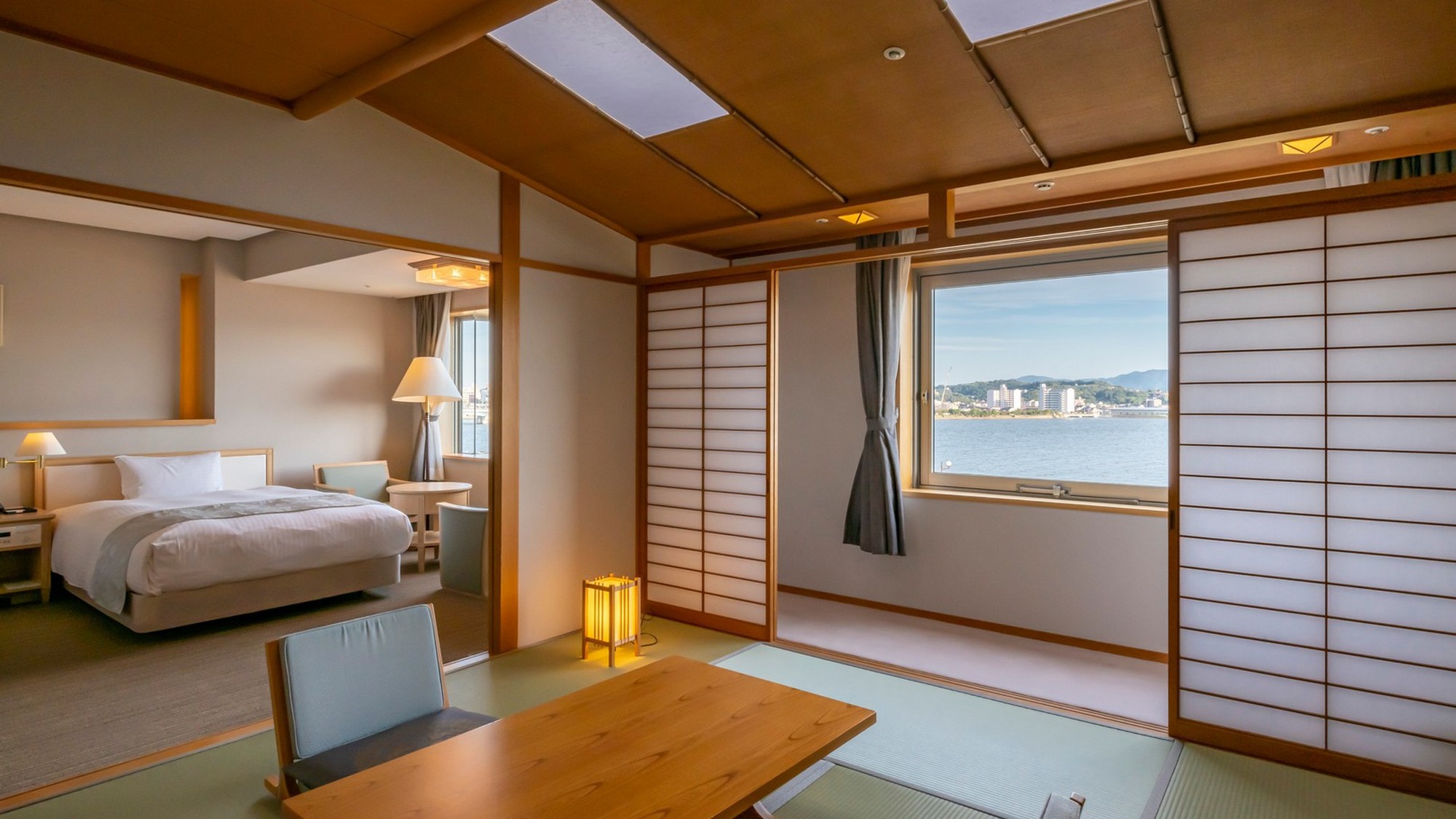 【しんじ湖側〇二間和洋室61㎡】2ベッド＋8畳6名迄