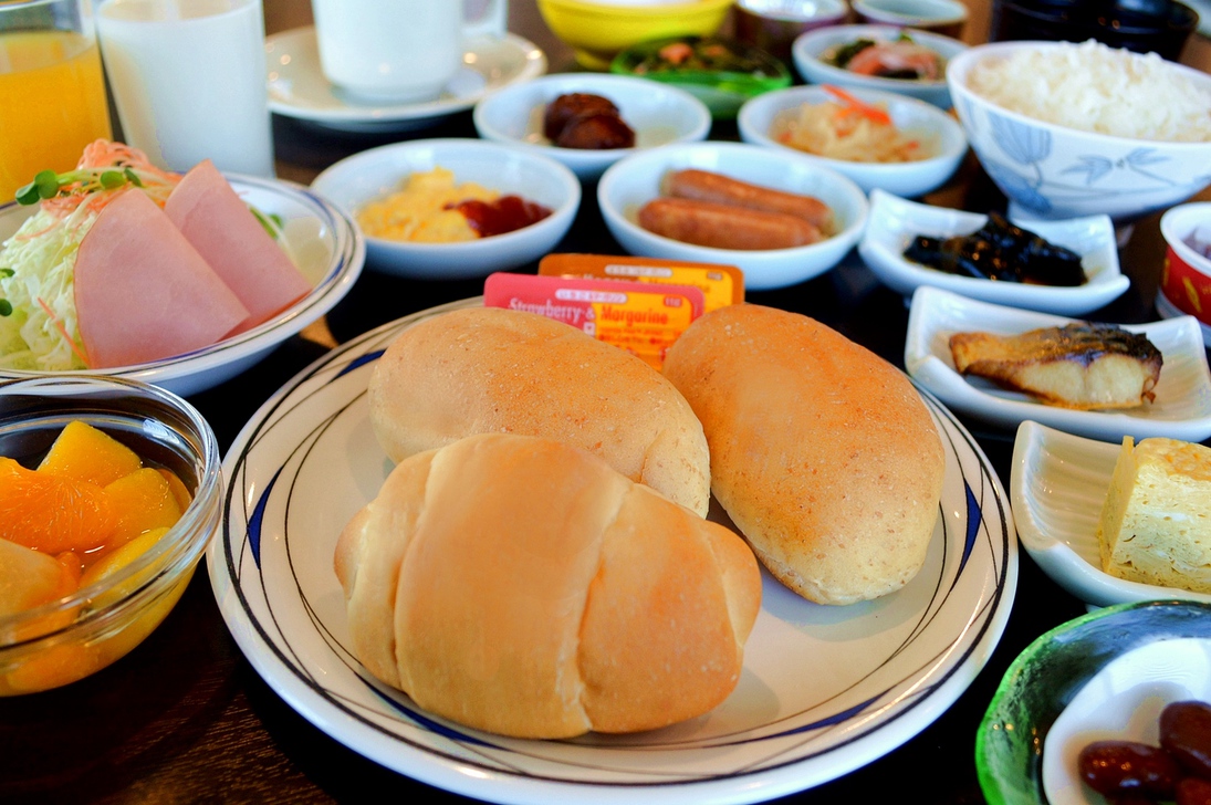 バイキング形式の朝食です