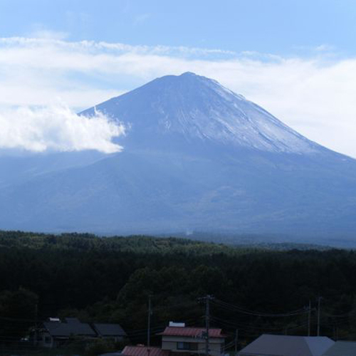 富士山_初冠雪の頃