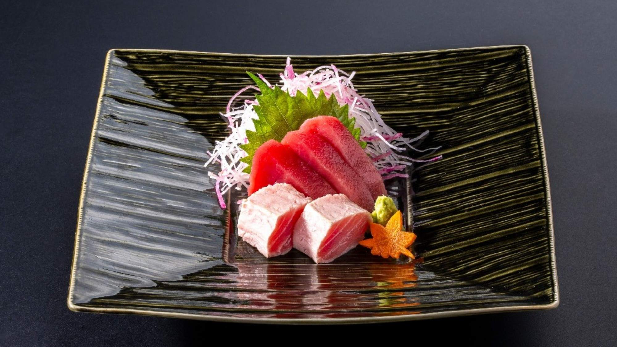 【秋の篝火膳】秋のお造りには日本近海産本鮪を