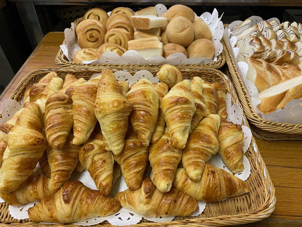 朝食バイキング(パン）