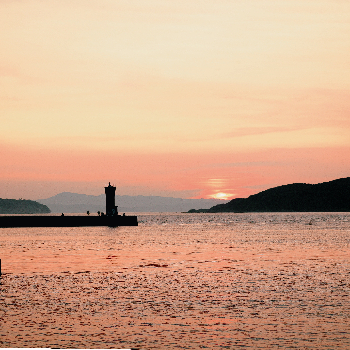 加太港の夕日