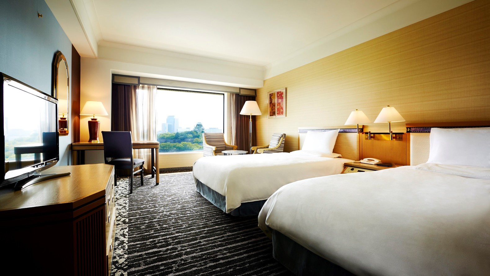 スーペリアツイン（30㎡、キャッスルビュー）