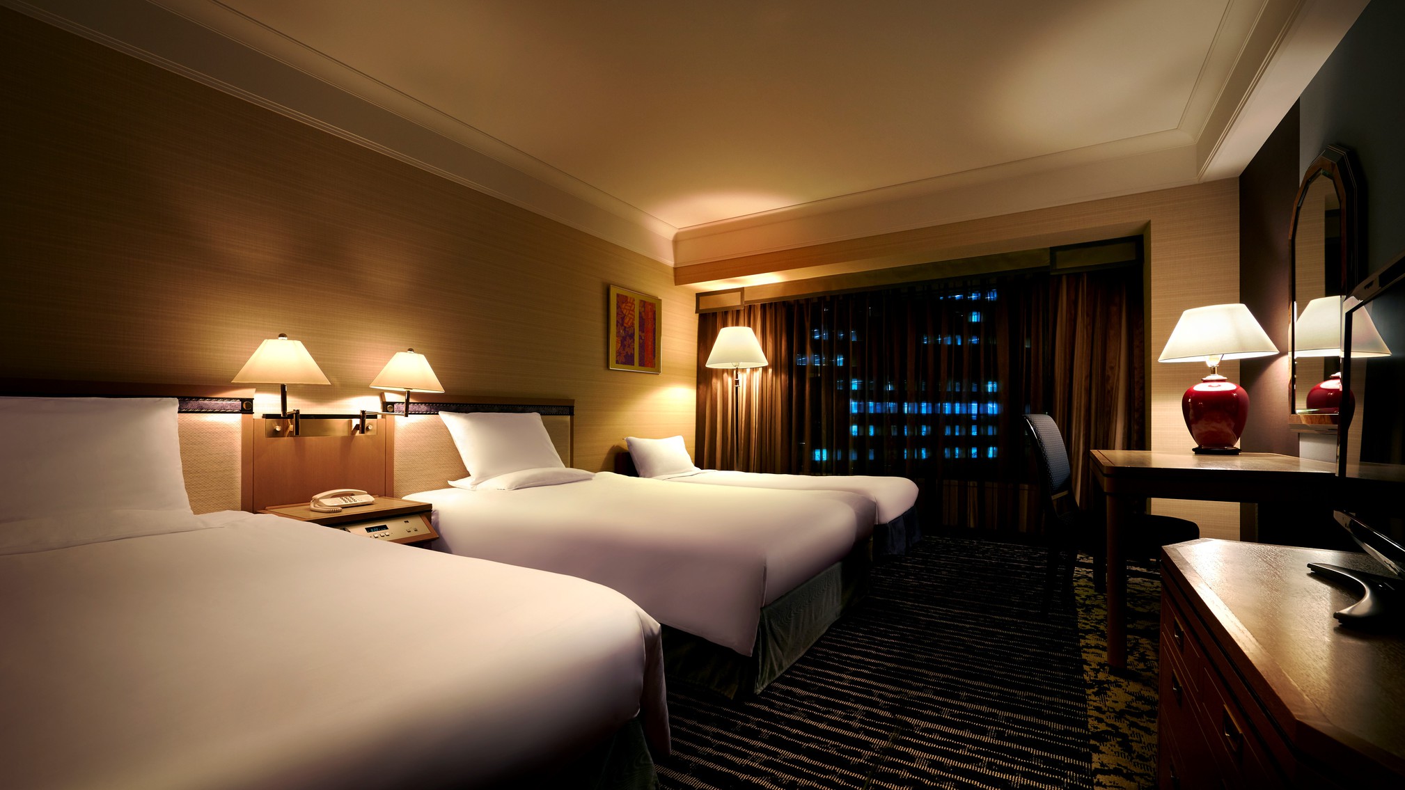 スーペリアツイン +エキストラベッド（30㎡、タウンビュー）