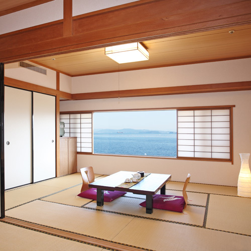 Japanese-style room for family [ For 2 ~ 6 perso