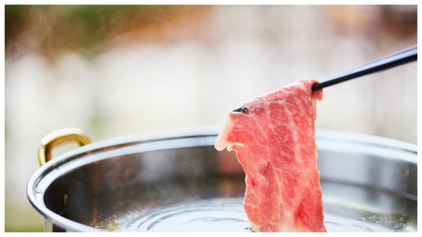 【朝食ブッフェ】地元長崎の上質なお肉をしゃぶしゃぶでお楽しみください。