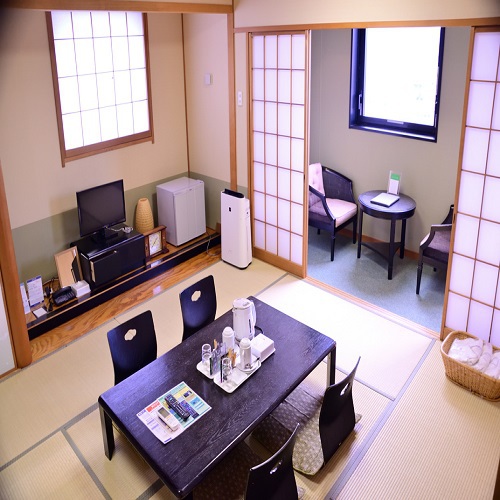 Takasaki Urban Hotel Takasaki Urban Hotel is perfectly located for both business and leisure guests in Takasaki. The property offers a high standard of service and amenities to suit the individual needs of all travelers. 