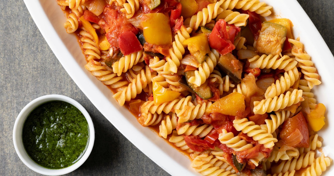 ＜Dinner Buffet＞ショートパスタ ラタトゥイユソース※イメージ