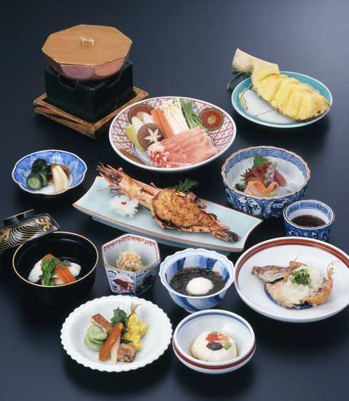 地元の食材を使った和食会席（写真はイメージです）