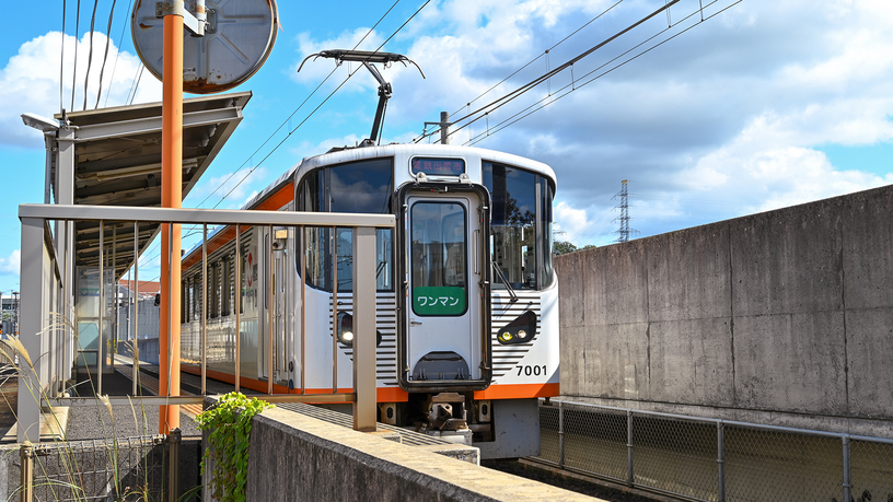 *【一畑電車（出雲科学館パークタウン前駅）】