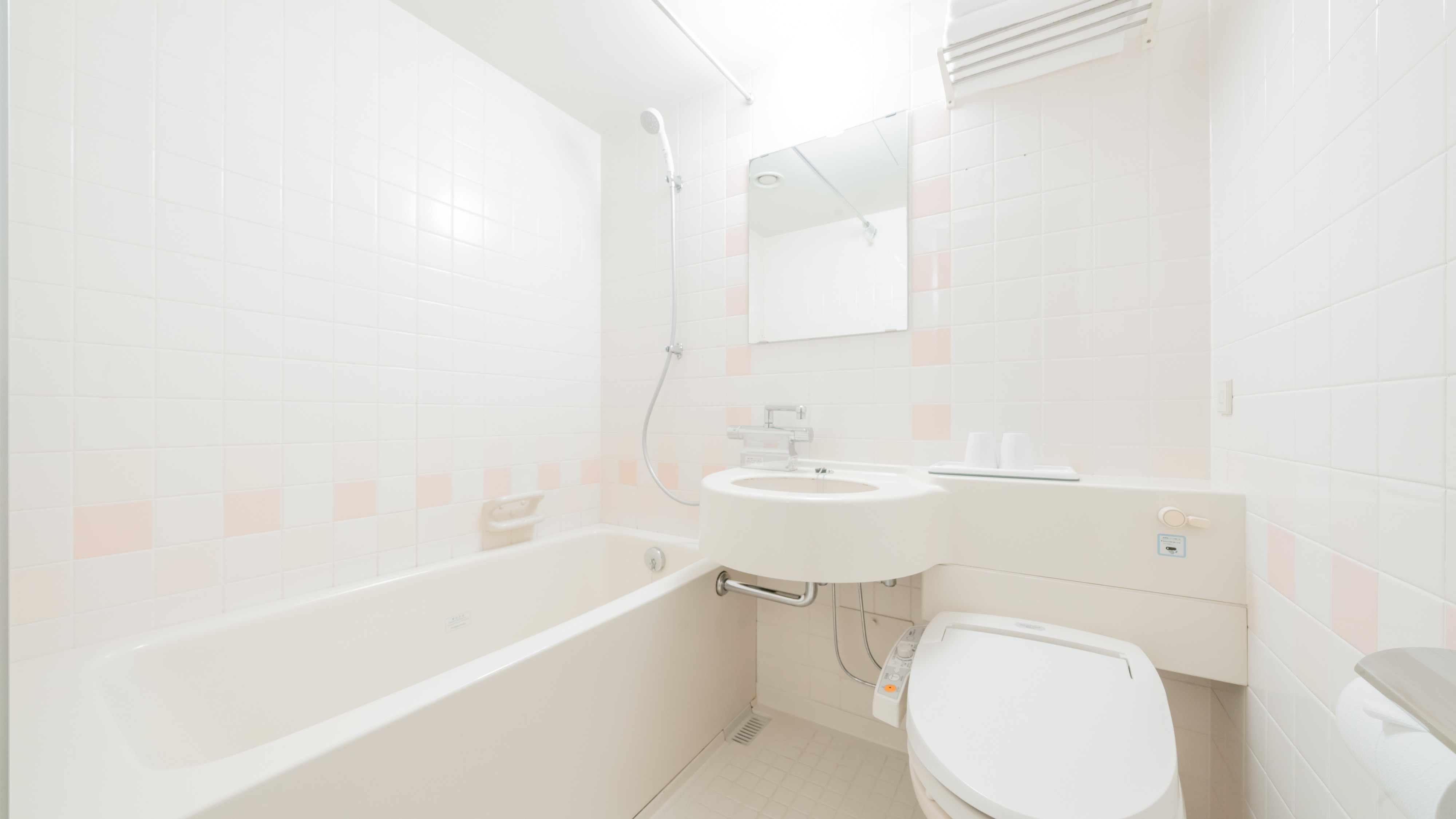 バスルーム洋室