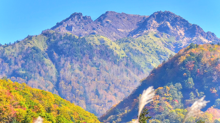 紅葉の季節の焼岳