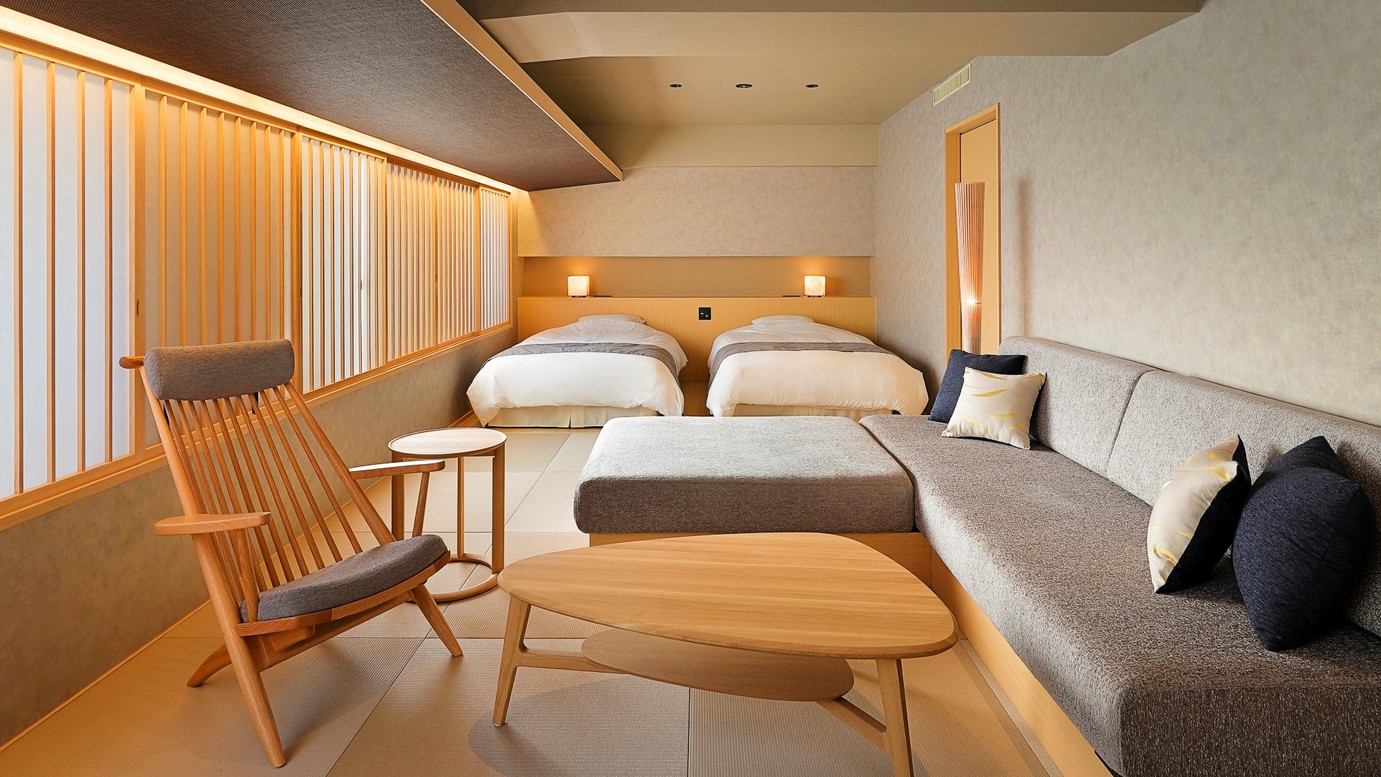 【西館プレミアムルーム〜ひだまり〜】2023年3月リニューアル寝室ゾーンはツインベットを設えました