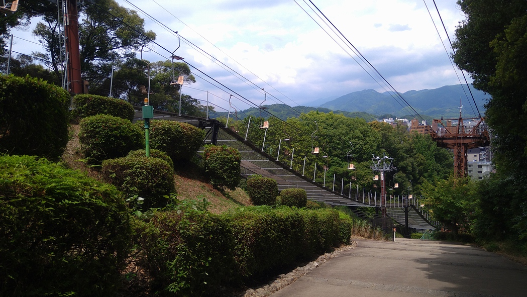 【松山城ロープウェイ】周辺には商店街もあります！