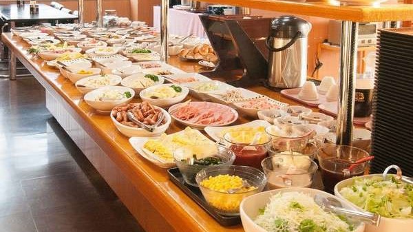 60品を超える釧路のおかあさん手作りの朝食バイキング