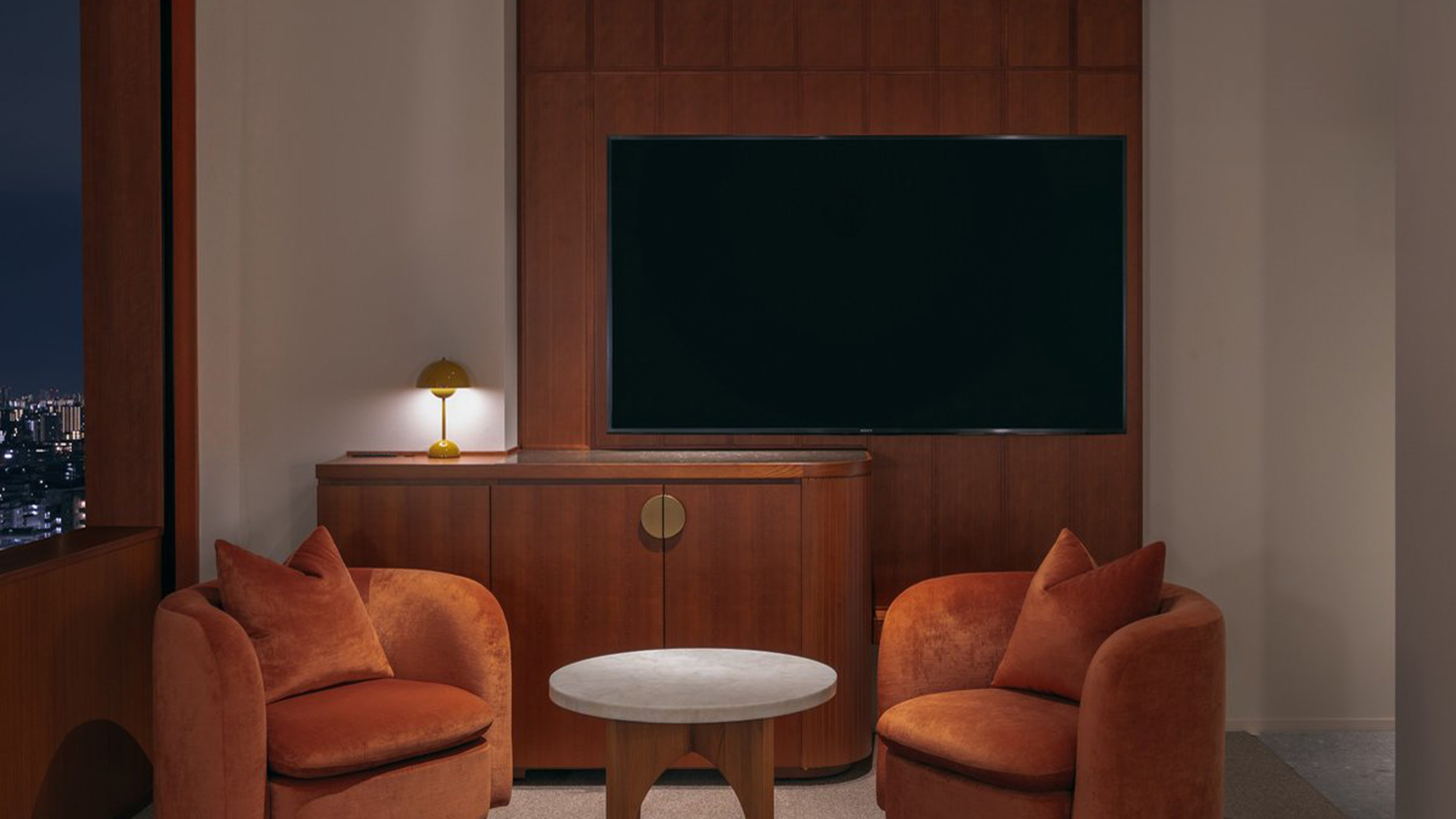 【グランドキング 35㎡】ワンランク上のホテルステイ 高層階の開放感