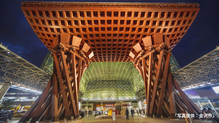 金沢駅鼓門
