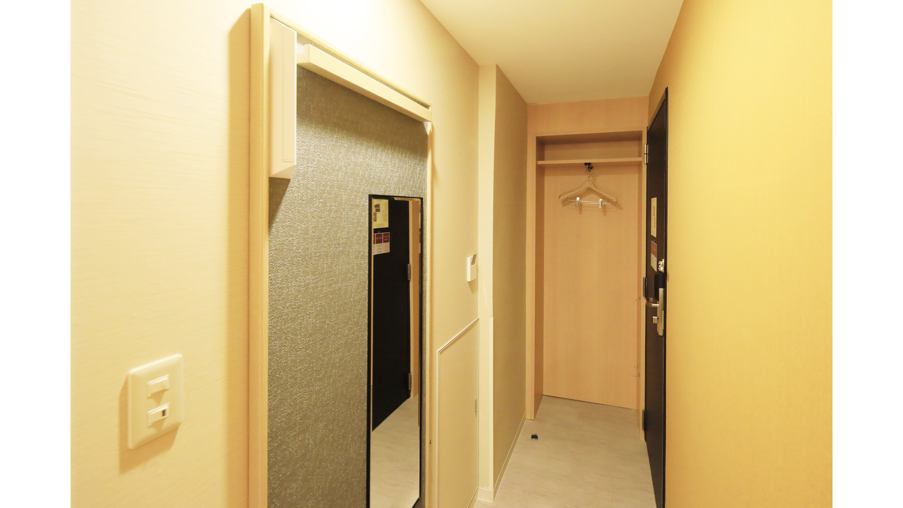 コネクティングルーム〜ダブル2ルーム〜(27平米・ベッド幅140cm ×;2台)