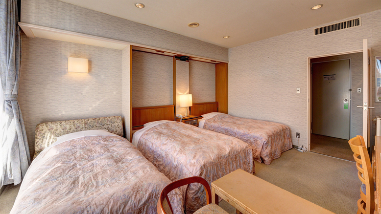 *客室一例【ツイン3名定員】ベッドの3台目はエキストラベッドでのご対応となります。